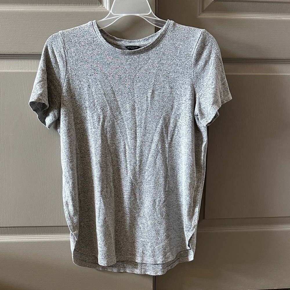 Ann Taylor Petite Heathered Gray Short Sleeve Top